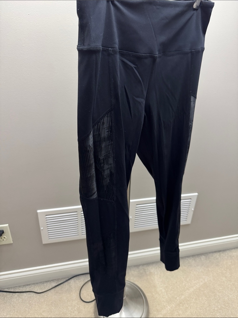 ZYIA Black High-Waist Performance Leggings with reflective Panels